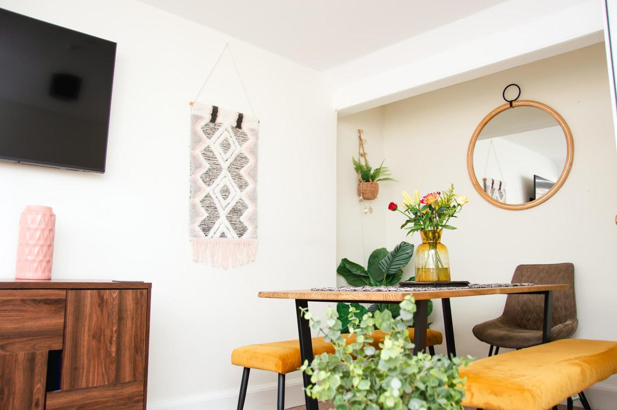 Beautiful Character 3 Bed City Centre Apartment Bath Kültér fotó